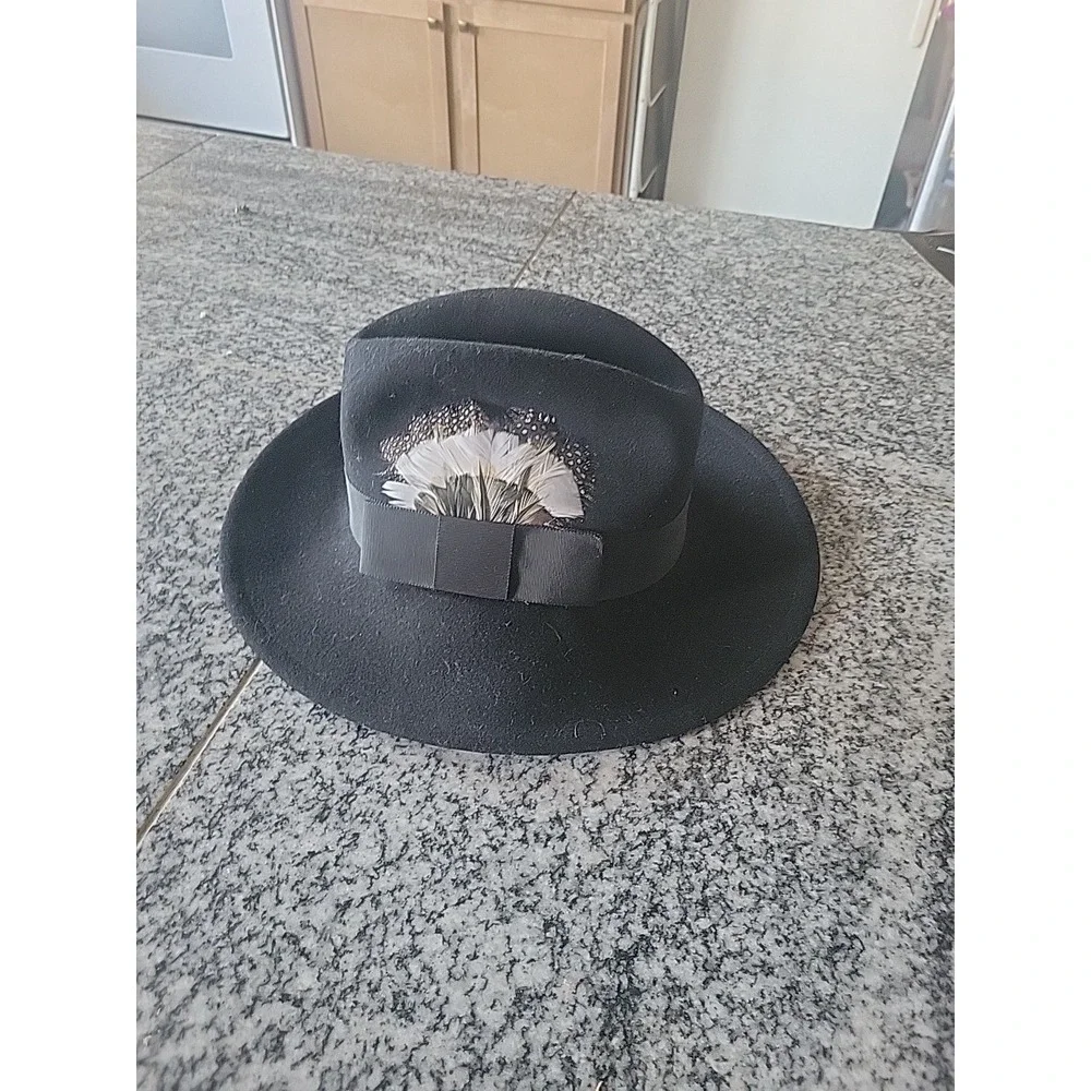 Betmar‎ New York  Black 100% Wool Womans Fedora Style Hat
